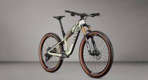 Nova Canyon Neuron 2022 de carbono