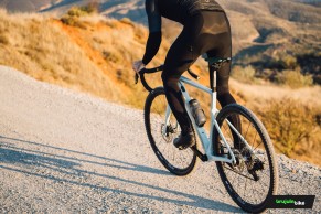 We test the Cannondale Supersix EVO SE: a rocket for gravel