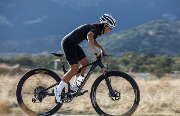 Hiru estreia com coleção exclusiva para Orbea