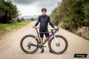 We test the Scott Addict Gravel Tuned: integration, speed and bikepacking all in one