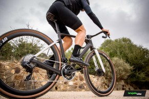 We test the Scott Addict Gravel Tuned: integration, speed and bikepacking all in one