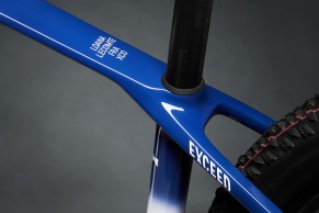 Loana Lecomte's New Canyon Lux and Exceed for 2022