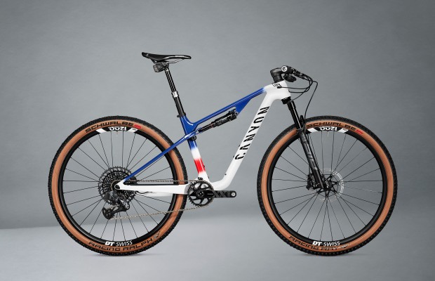 Nova Canyon Lux e Exceed de Loana Lecomte para 2022