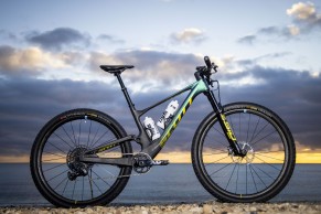 The new SCOTT CALA BANDIDA team led by Sergio Mantecón is born