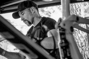 Por que é uma boa ideia contratar assistência de corrida para eventos de mountain bike