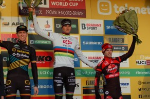 Hoogerheide podio Van der Poel