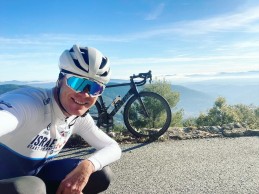 frote en bici sin manos