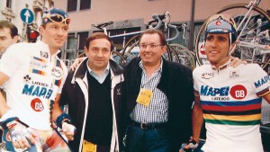 Colnago con Olano y Museeuw