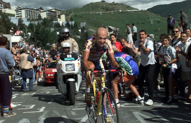 Pantani: 18 anos de uma morte não resolvida