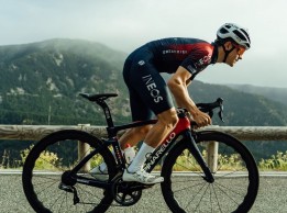 Tom Pidcock arranca su temporada de carretera