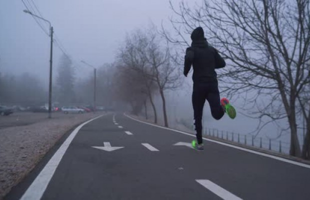 A partir de março, caminhar ou correr na ciclovia terá uma multa de € 200