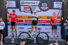 Evie Richards arrasa em Banyoles pela terceira vez consecutiva