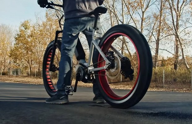 Biktrix XD: um motor muito potente de mais de 2.000 watts e 300 Nm... com corrente dupla