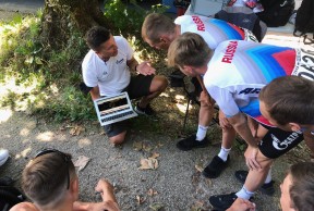 Equipo ruso Tour del Porvenir