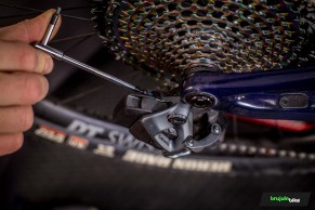 Cómo montar un SRAM AXS paso a paso