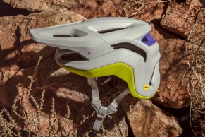 Nuevos cascos Specialized Ambush 2 y Camber