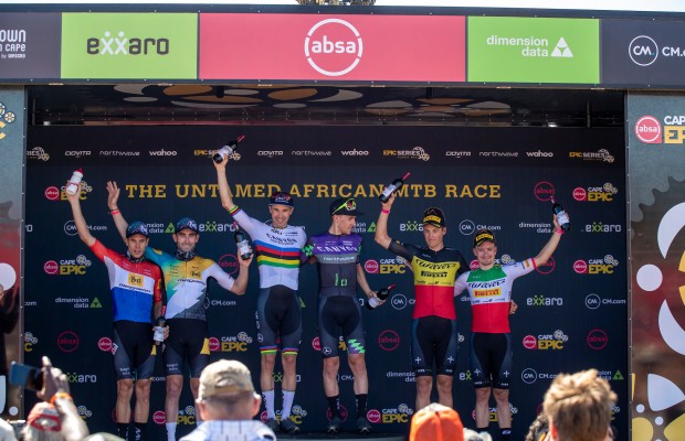 Cape Epic 2022: Seewald-Stosek win stage 1, change of leaders, more problems for SCOTT SRAM