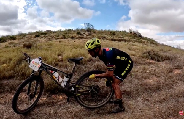 Why does Schurter get so many flat tyres at the Cape Epic? The SCOTT SRAM manager replies