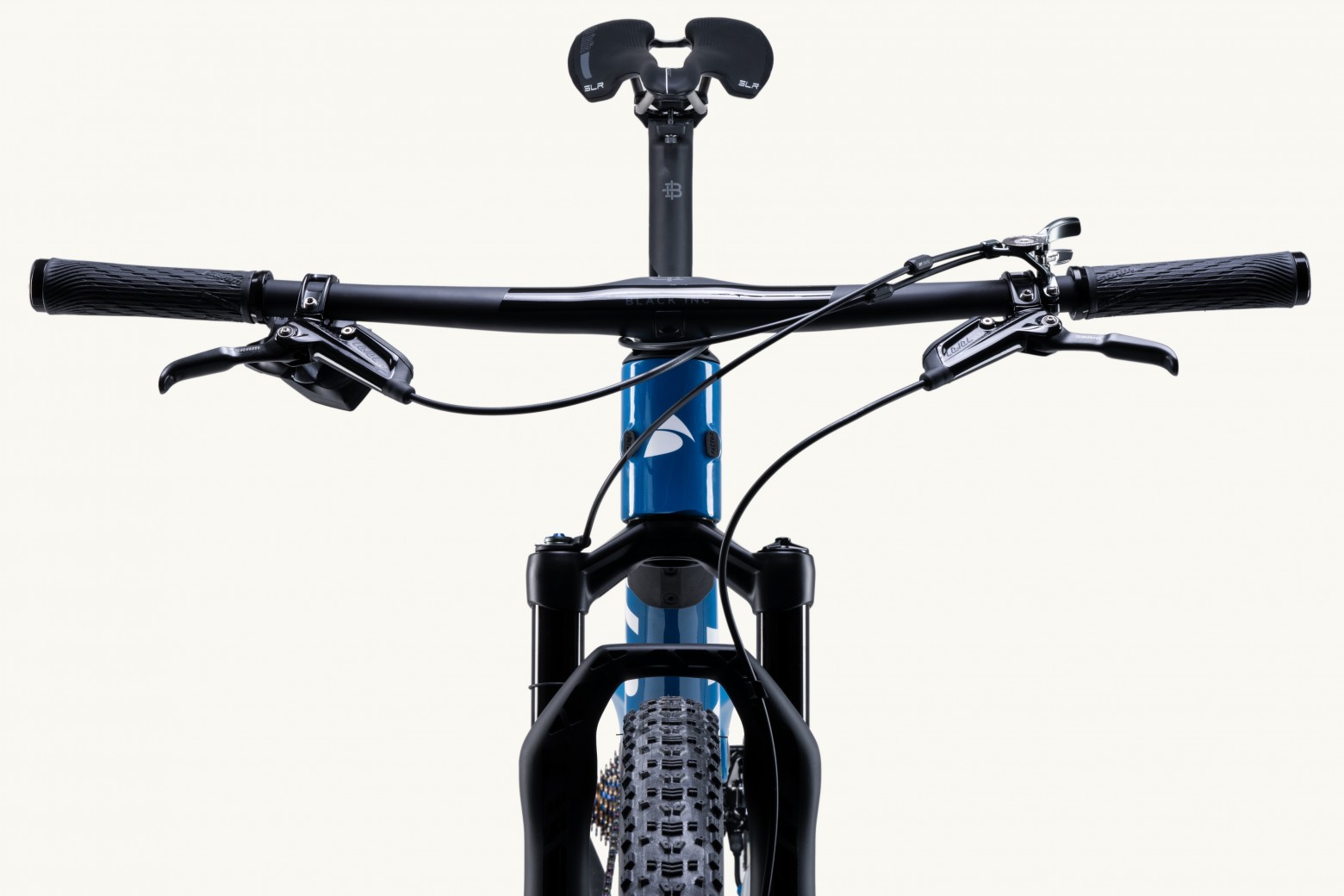 La marca de carretera FACTOR se estrena en MTB con sus dos primeros modelos