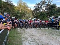 Alan Hatherly surprises everyone and wins the Petrópolis Short Track in a very long sprint