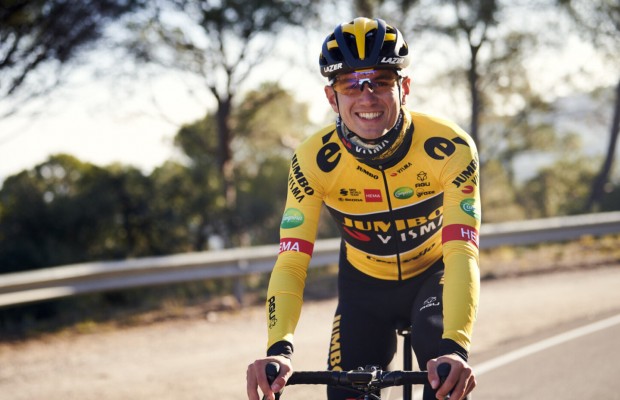 Milan Vader grave pero estable tras una caída en la Vuelta al País Vasco