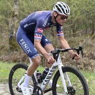 Van der Poel's Canyon Aeroad CFR for Paris Roubaix 2022