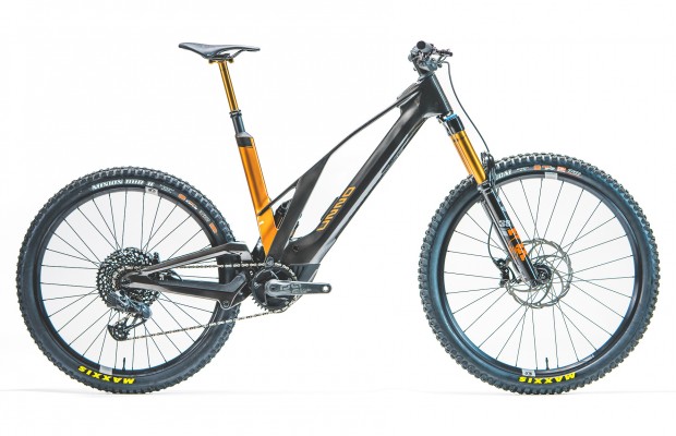 Disruptiva, avançada e agressiva: a primeira UNNO eBike torna-se uma realidade