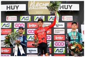 Valverde beira a vitória na Flecha Valona 2022