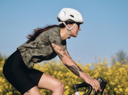Zara presenta una colección de ropa de ciclismo para gravel