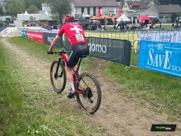 Tom Pidcock dynamites the race and wins in Albstadt, Valero finishes on the podium