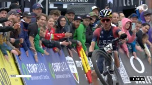 Tom Pidcock dynamites the race and wins in Albstadt, Valero finishes on the podium