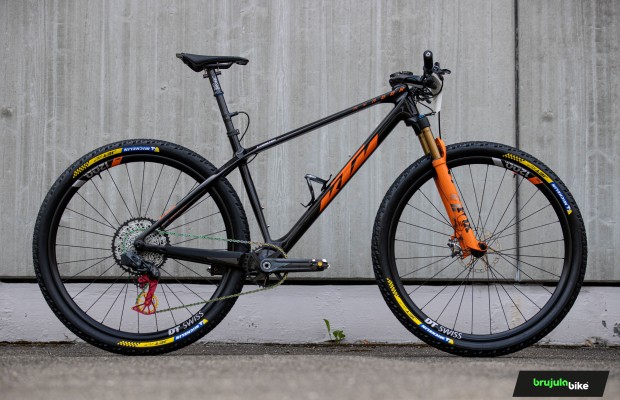 Analisamos a KTM Myroon de Victor Koretzky para Albstadt