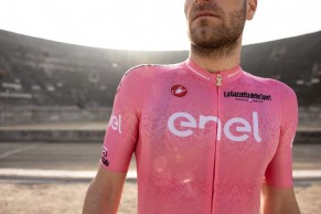 Por que o líder do Giro d'Italia usa rosa?