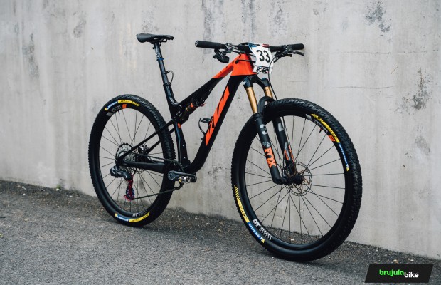 A KTM Scarp Exonic de Victor Koretzky: obsessão por peso