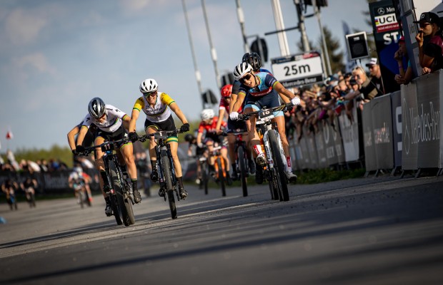Jolanda Neff vence no sprint o Short Track de Nove Mesto