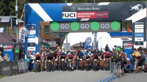 Espetáculo de Bec McConnel para vencer a Copa do Mundo XCO Nove Mesto