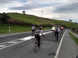 11 cosas que los ciclistas hacen mal en carretera