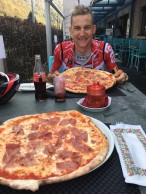 El bikepacking llega al ciclismo profesional , De Gendt y Wellens regresan de Il Lombardia a Bélgica en bici