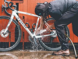 How to wash your bike at a gas station without ruining it