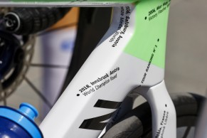 Valverde's brand new bike in the Giro