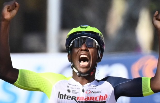 Girmay faz história no Giro