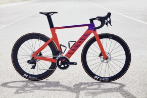 Canyon presenta su gama Aeroad 2022