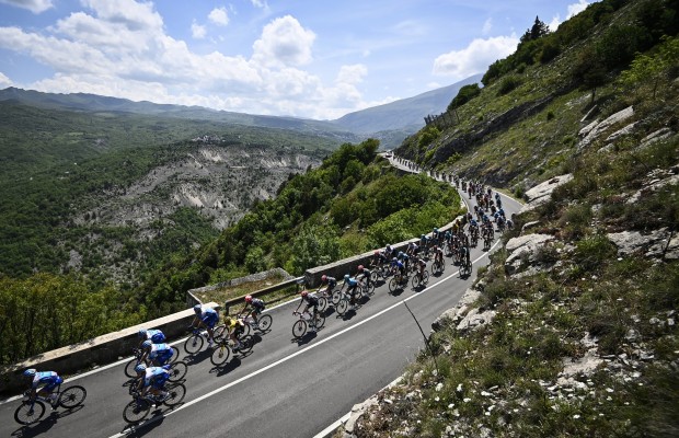 Así está la guerra por evitar el descenso en el UCI World Tour