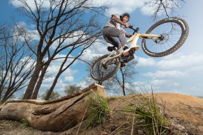 Esta é a nova mountain bike da Harley Davidson