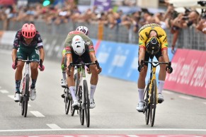 De Bondt rouba dos velocistas sua última oportunidade de vitória