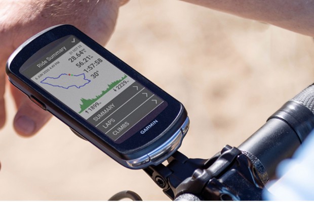 New Garmin 1040 with Solar charging, improved GPS and new settings