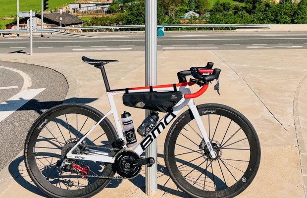 A BMC teammachine SLR01 de Ulrich Bartholmoes: pronta para ultradistância