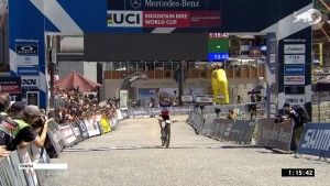 La mejor Loana Lecomte regresa para dominar la Copa del Mundo de Leogang