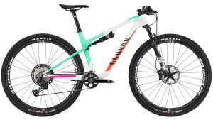 New Canyon Lux World Cup 2023: lighter than ever and with improved geometry