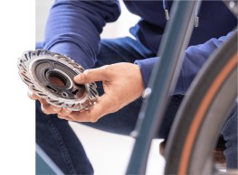 Skarper convierte cualquier bici con frenos de disco en eléctrica